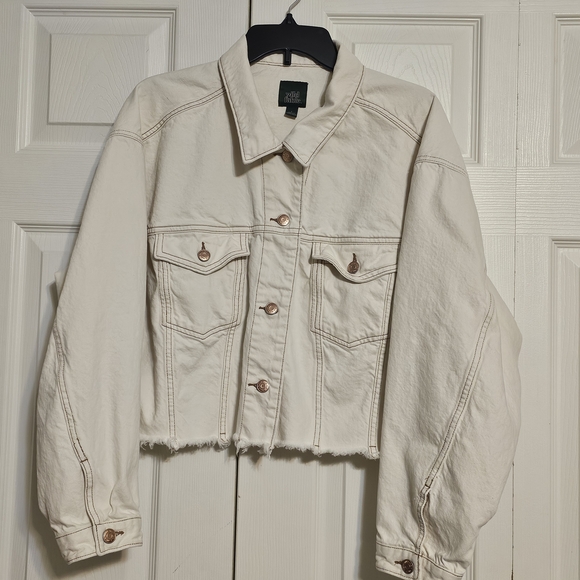 wild fable Jackets & Blazers - Wild Fable Cropped Raw Hem Denim Trucker Jacket Off White Ladies Large